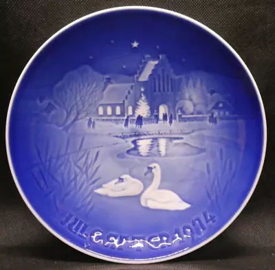 1974 B&G Blue And White Christmas In The Village Plate - 18cm Diameter • $26.88
