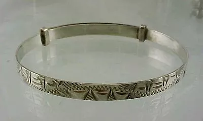 Vintage English Sterling Silver Baby Child Bracelet 5.7 Grams • $35