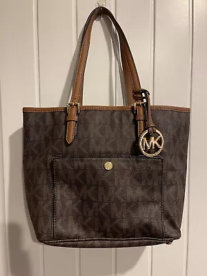 Womens Michal Kors Handbag • $40