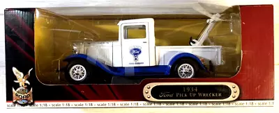 Road Signature By Yat Ming 1934 Ford Pick Up Wrecker White & Blue 1:18 Die-Cast • $39.95