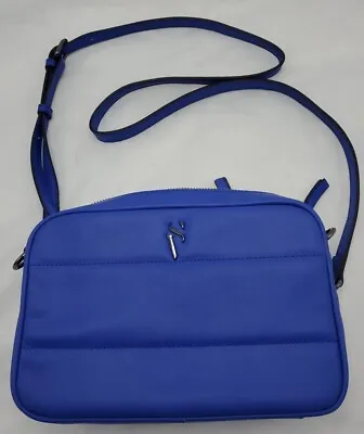 Simply Vera Vera Wang Camera Crossbody Bag Blue • $29