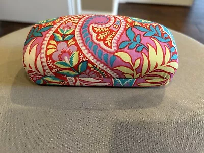 Vera Bradley Hard Eyeglass Case. Unused. Perfect Condition. • $1