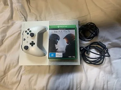Microsoft Xbox One S 1TB White Console Bundle • $200
