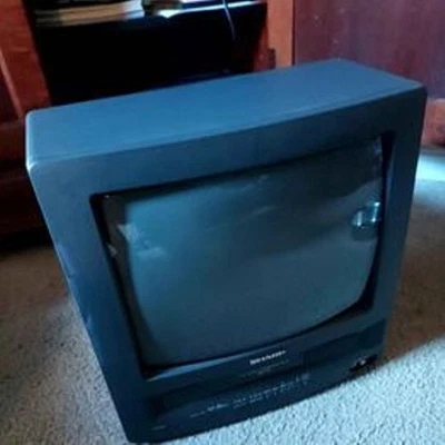 $99.99 • Buy Vtg Sharp Television 13VT-L100 TV VCR Combo CRT Retro Gaming No Remote Tested