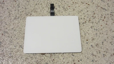 £7 • Buy GENUINE Apple Macbook A1342 2009 2010 Trackpad Touchpad 820-2615-A (122A)