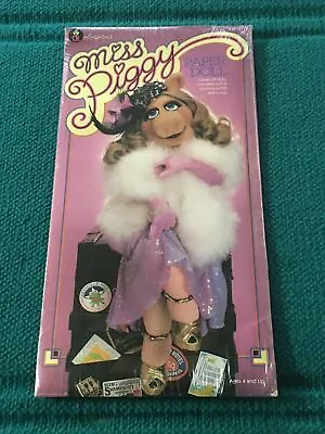 Vintage/New : 16  MISS PIGGY  Stand Up  MUPPETS Paper DOLL @ Jim Henson 1980 • $35