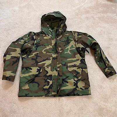 Military Cold Weather Parka Jacket Men XL GoreTex Woodland Camo ECWCS *Worn Once • $119.97