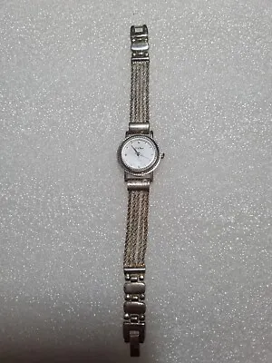 Le Chat Ladies Quartz Watch. Silver Colour Strap Silver Coloured Case. • £1.79