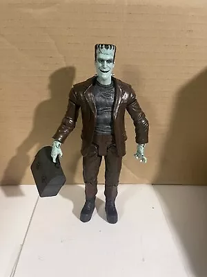 Diamond Select The Munsters Toys R Us Herman Munster 2011 Action Figure - Loose • $80.99