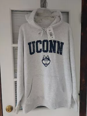 NWT Men's UCONN Huskies Logo Pullover Hoodie Hanes Gray Sweatshirt Size Large  • $24.99
