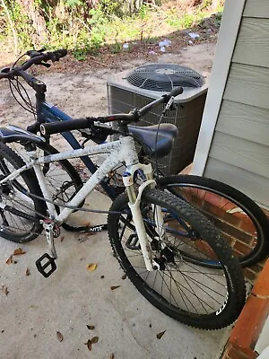 Cannondale Mountain Bike 29er Medium • $375