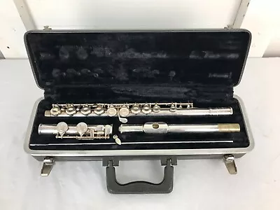 Selmer Bundy Flute W/ Case • $75