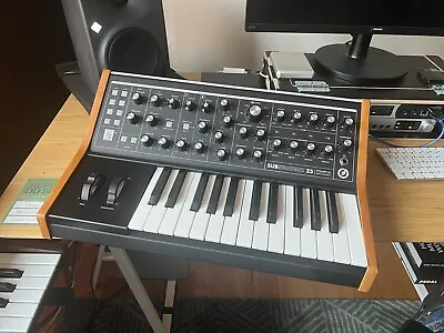 $1300 • Buy Moog Subsequent 25 Analogue Synthesizer