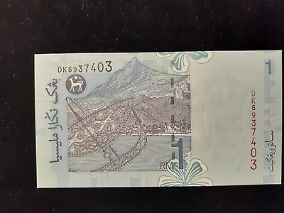 Nd 2000  One Ringgit Malaysia  P 39 • $2.25