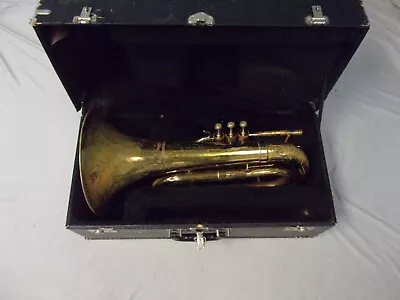 QUALITY MERCEDES By VINCENT BACH U.S.A. MARCHING BARITONE HORN + ORIGINAL CASE • $259.99