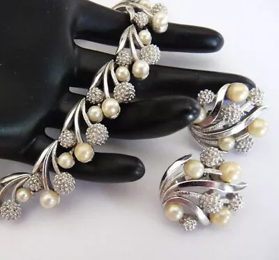 Vintage TRIFARI Faux Pearl Necklace Earrings 1968 Platinum-toned  • $175