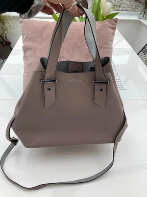 £10 • Buy Carvela Faux Leather Bag