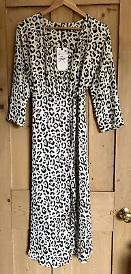NWT - Zara Animal Print Long Sleeved Wrap Dress - Size M • £15