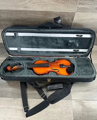 Violin Classical Strings VL70 Violin Size 1/2 Bow And In Case • $168.92
