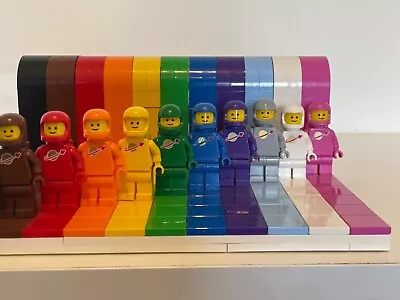  Lego Classic Space Minifigures • $700