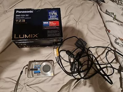 Panasonic LUMIX DMC-TZ3 7.2MP Digital Camera - Silver READ DESCRIPTION  • £29.99