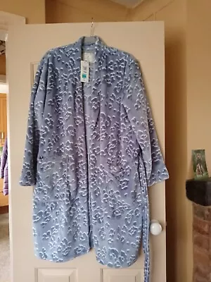 M&S Blue Mix Dressing Gown Size M BNWT's. • £4.99