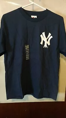 Majestic MLB New York Yankees Size XL 16/18 T-shirt • $12.20