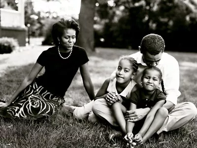 V4079 Barack Michelle Obama Family US President BW Decor WALL POSTER PRINT • $45.95