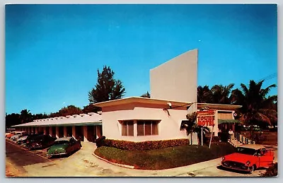 Postcard Towne Motel Miami Florida N82 • $4.48