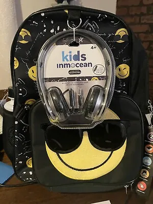 Kids Fashion Headphone 17  Backpack Value Set: Smiley: Black And Yellow: NEW • $24.99