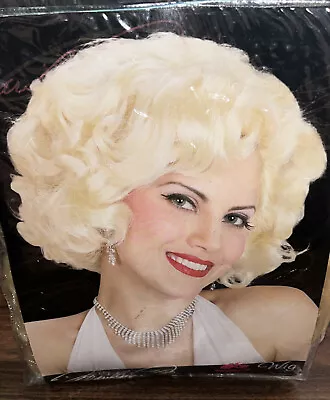 Fun World Adult Womens Marilyn Monroe Wig Halloween Costume Accessory Blonde NEW • $14.99