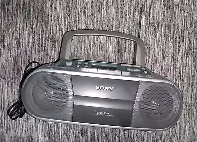 Sony CFD-S01 CD/Radio/Cassette Recorder Portable Boombox WORKING Vintage  • $39.98