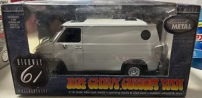 Highway 61 1974 Chevrolet Chevy G10 Custom Van White 1/16 NIB • $325