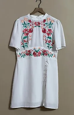 ASOS White Red Green Floral Embroidered Short Sleeve Fit & Flare Dress Sz 12 • $13.56