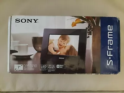 Sony Digital Picture Frame Sony DPF-D710 7  LCD S-Frame New • $45.95