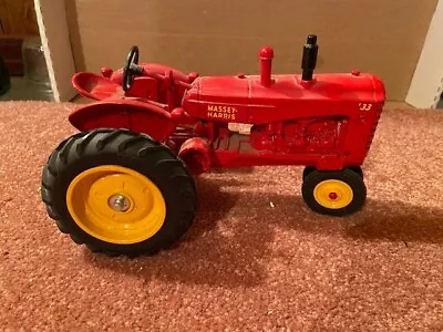 Massey Harris 33 1/16 Scale Toy Tractor VINTAGE ORIGINAL W/ Fenders & Muffler • $49.95