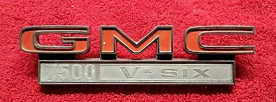 Gmc 1500 V-eight Truck Fender Emblem #646067 1968-1972 • $25.75