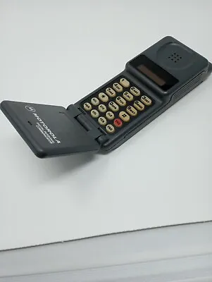 Vintage American Wireless By Motorola Cell Phone Digital Personal Communicator  • $20.99