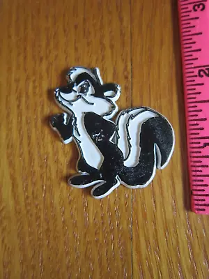 Vintage Looney Tunes Rubber Magnet Pepe Le Pew Skunk 2  Collectible FREE SHIP • $29.95