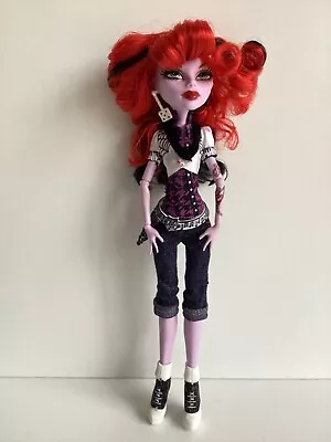 Mattel Monster High FIRST WAVE OPERETTA Doll Original Outfit • $50
