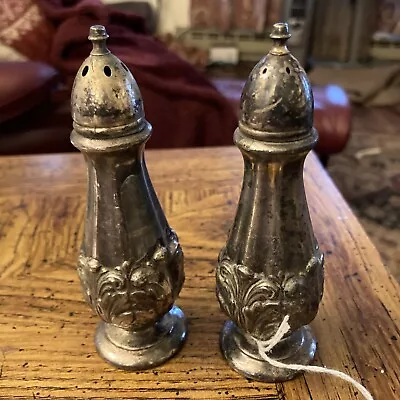 Vtg W.B. Mfg Co. Silver Plated  Salt And Pepper Shakers • $10