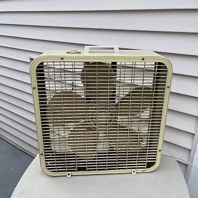 Vintage 20  Lakewood 3 SPEED Metal Box Fan Tan/Cream Color  Working Great • $39.97