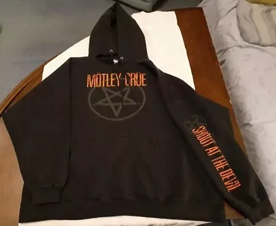 Motley Crue Shout At The Devil Hoodie XXL Rare Vintage Carnival Of Sins Tour '05 • $90.84