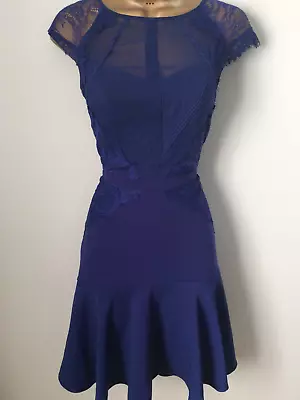 Stunning Coast Dress Size 16 Vgc • £25.99