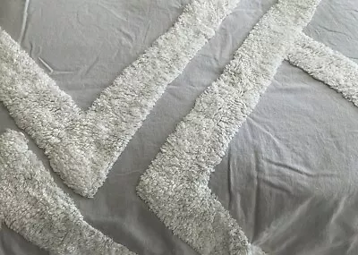 RH TEEN Abstract Chenille Diamond & Washed Cotton Gauze Grey Twin Bed Duvet • $59.99