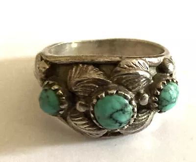 Vintage Nice Navajo Sterling Silver  Leaf Turquoise Stones Ring Size 8 • $75