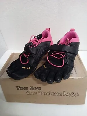 Vibram FiveFingers V-Train 2.0 Shoes Womens Size 35 US 6-6.5 Pink #L6  • $89