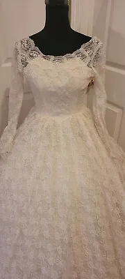 1936 To 1940 Wedding Dress Beautiful Condition. Zipper Needs To Be Replaced • $68