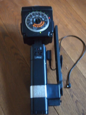 £44.99 • Buy Metz 45 CT-5 Flash Gun With Sync Cable And Adapter