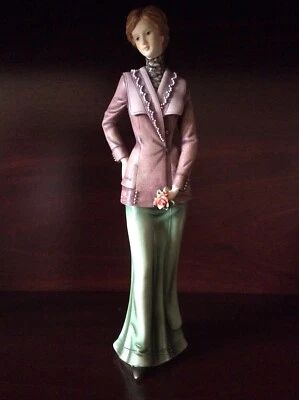 £15 • Buy The Regal Collection Beatrice Lady